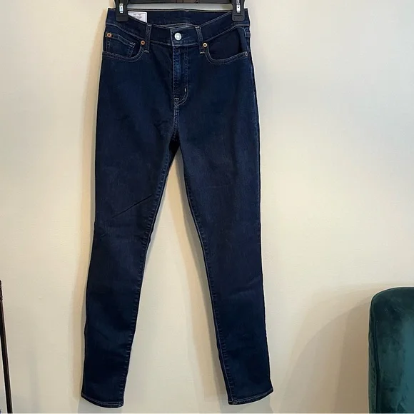 GAP True Skinny Mid Rise Ankle Jeans. Size 10 long. - Picture 3 of 7